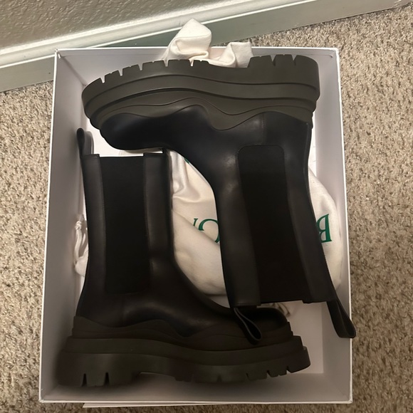 Bottega Veneta - Picture 10 of 11